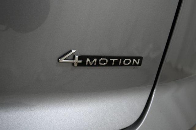 new 2026 Volkswagen Atlas Cross Sport car, priced at $54,101