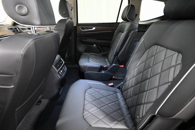 new 2026 Volkswagen Atlas car, priced at $53,483