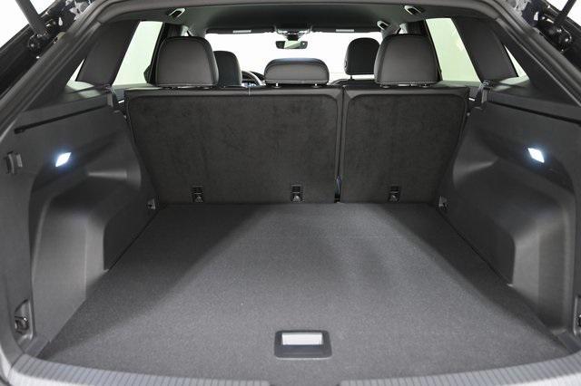 new 2026 Volkswagen Atlas Cross Sport car, priced at $39,885