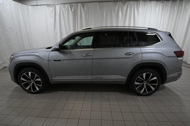 new 2026 Volkswagen Atlas car, priced at $53,090