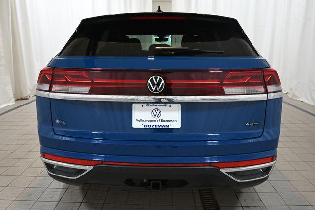 new 2026 Volkswagen Atlas Cross Sport car, priced at $46,611