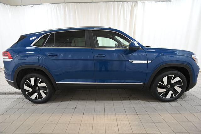 new 2026 Volkswagen Atlas Cross Sport car, priced at $46,611