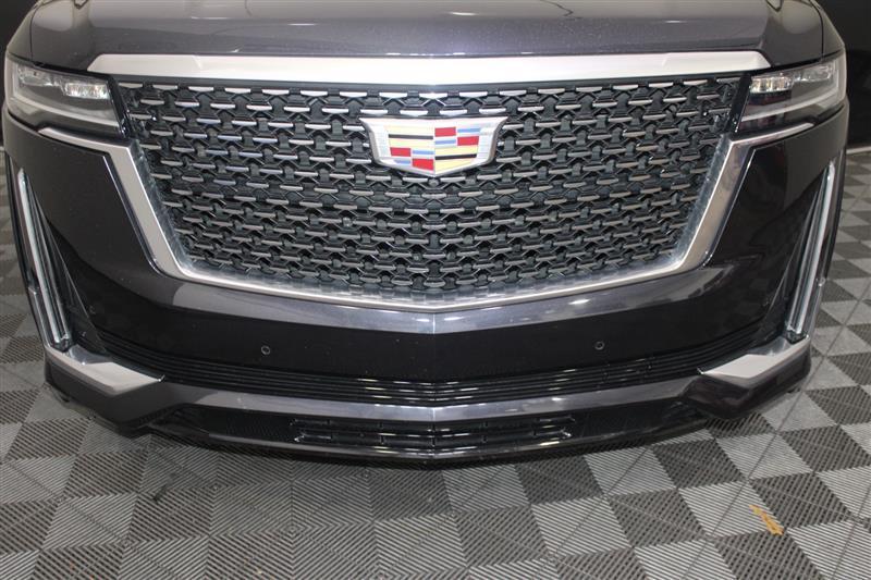 used 2023 Cadillac Escalade ESV car, priced at $59,995