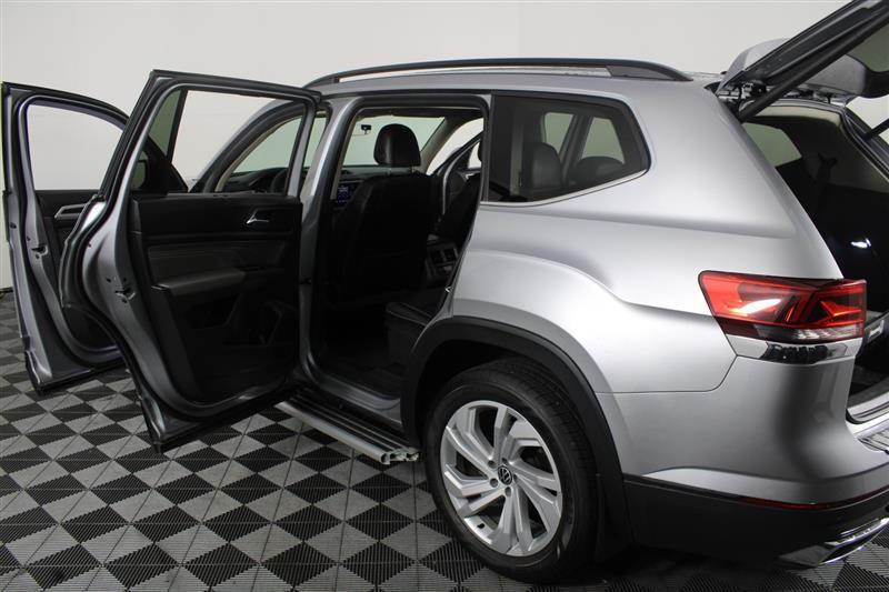 used 2021 Volkswagen Atlas car, priced at $18,995