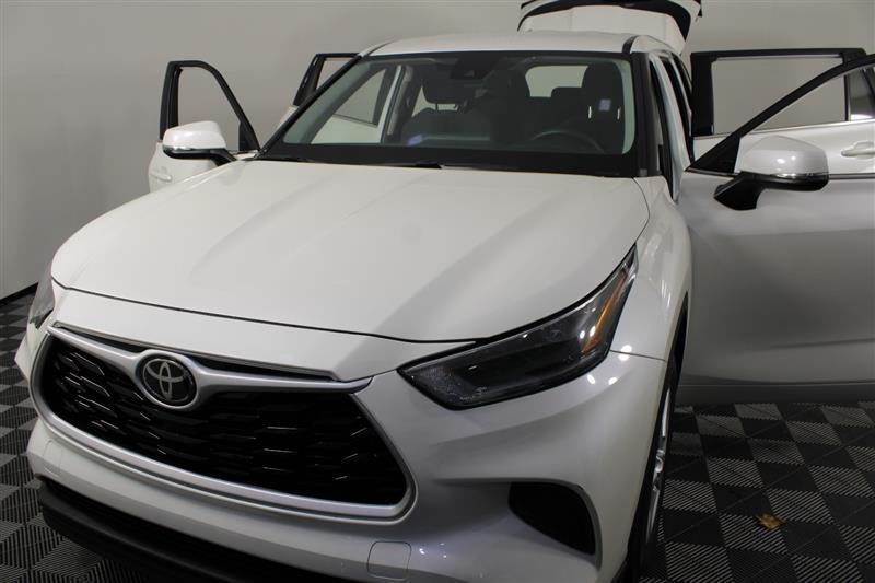 used 2021 Toyota Highlander car, priced at $23,995