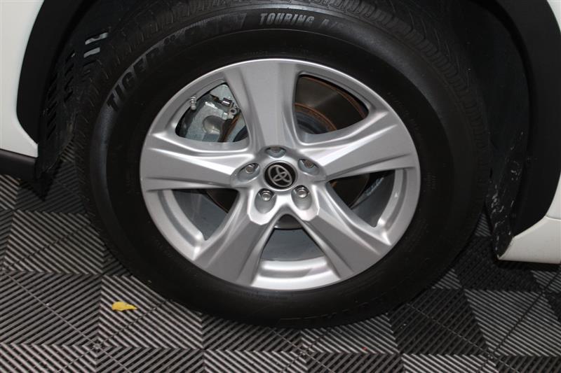 used 2021 Toyota Highlander car, priced at $23,995