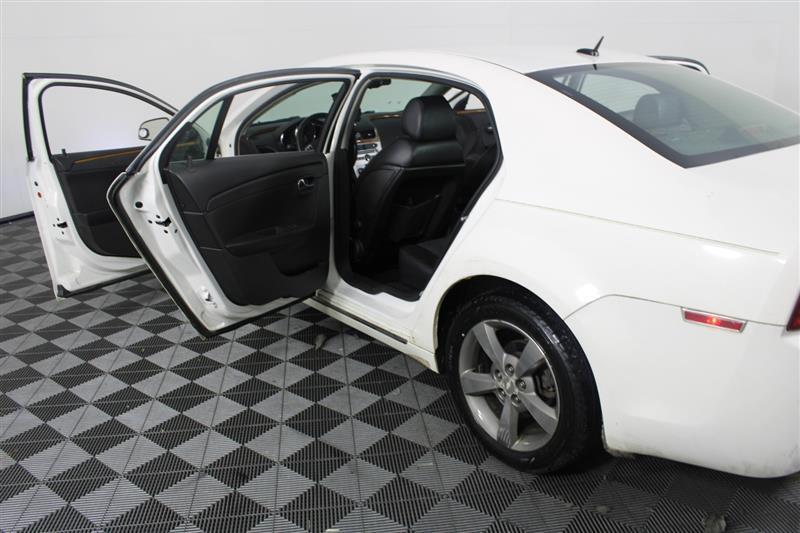 used 2008 Chevrolet Malibu car, priced at $3,995