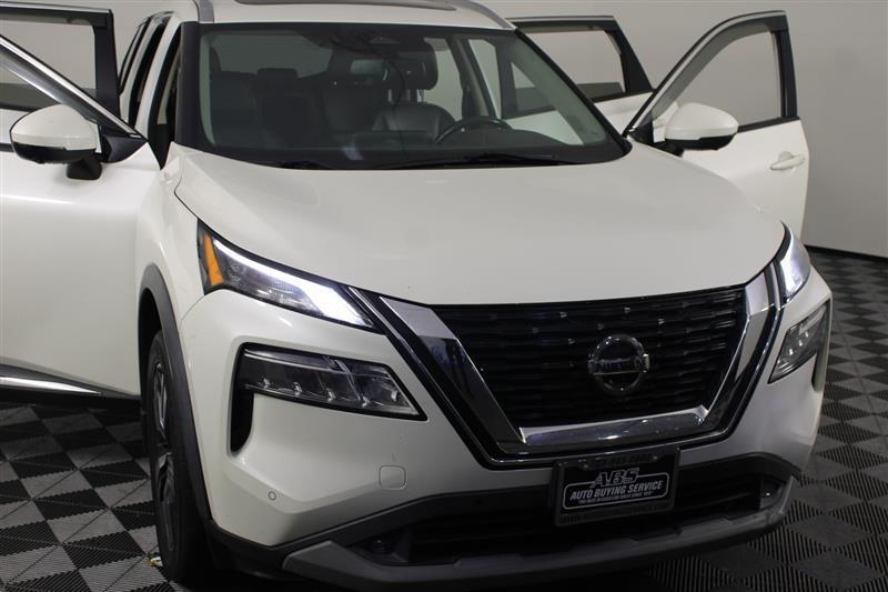 used 2021 Nissan Rogue car, priced at $19,995