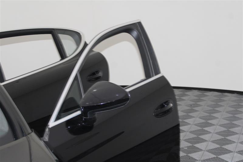 used 2014 Porsche Panamera car, priced at $25,995