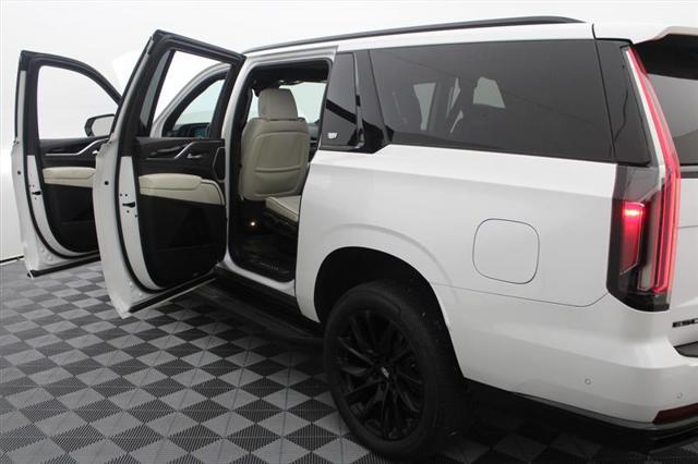 used 2021 Cadillac Escalade ESV car, priced at $49,444