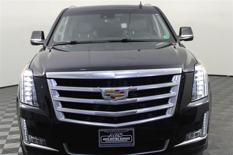 used 2018 Cadillac Escalade ESV car, priced at $33,995