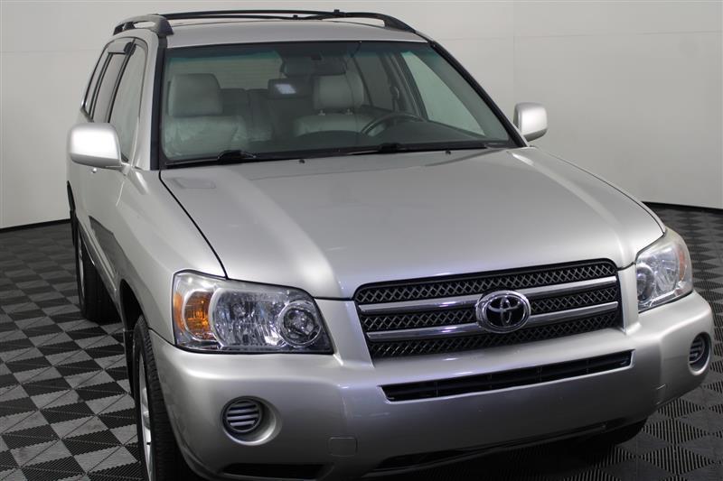 used 2006 Toyota Highlander Hybrid car, priced at $7,995