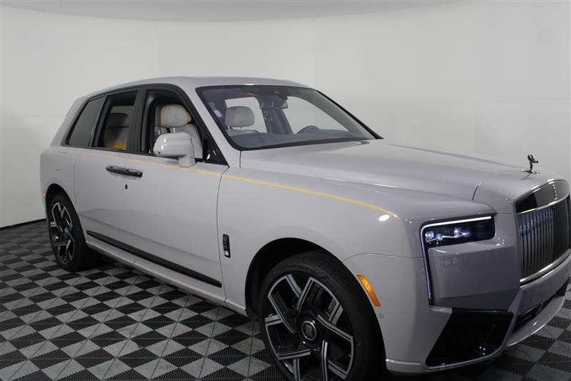 used 2025 Rolls-Royce Cullinan car, priced at $474,995