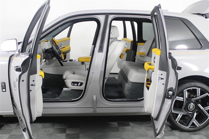 used 2025 Rolls-Royce Cullinan car, priced at $474,995