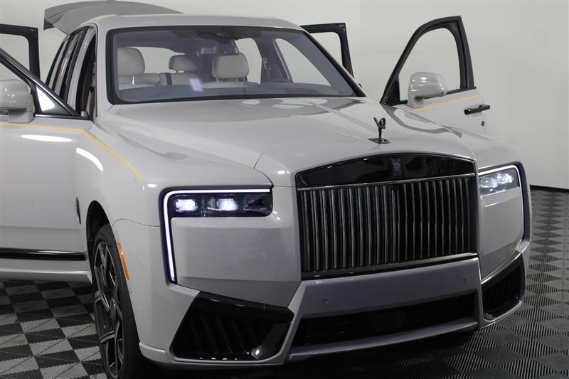 used 2025 Rolls-Royce Cullinan car, priced at $474,995
