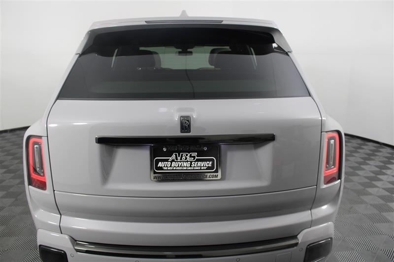 used 2025 Rolls-Royce Cullinan car, priced at $474,995