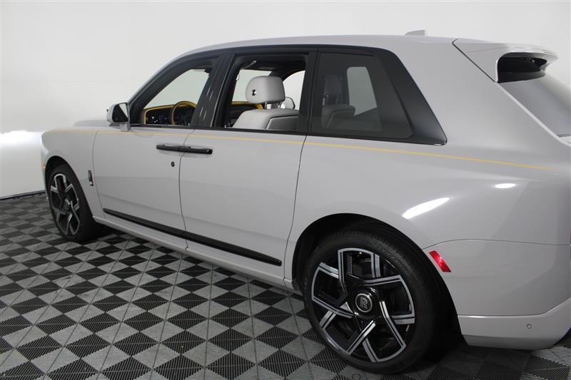 used 2025 Rolls-Royce Cullinan car, priced at $474,995