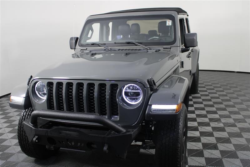 used 2023 Jeep Gladiator car, priced at $25,995