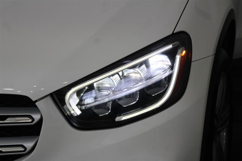 used 2020 Mercedes-Benz GLC 300 car, priced at $17,444