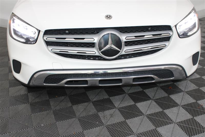 used 2020 Mercedes-Benz GLC 300 car, priced at $17,444