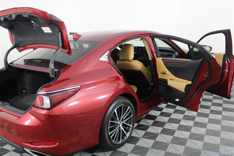 used 2023 Lexus ES 350 car, priced at $28,995