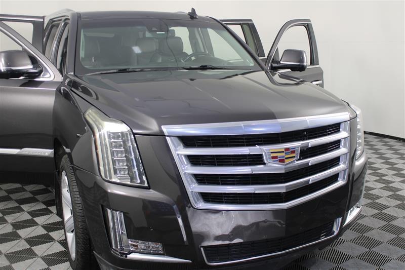used 2016 Cadillac Escalade ESV car, priced at $18,995