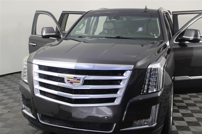used 2016 Cadillac Escalade ESV car, priced at $18,995