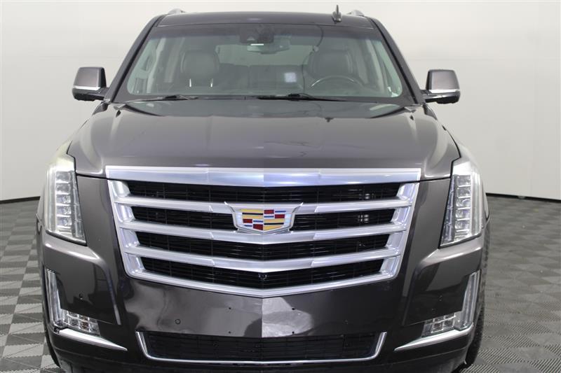 used 2016 Cadillac Escalade ESV car, priced at $18,995