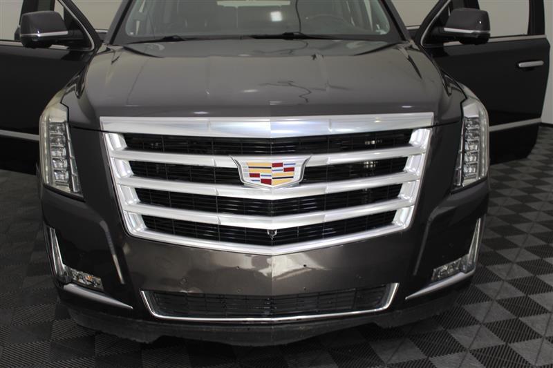 used 2016 Cadillac Escalade ESV car, priced at $18,995