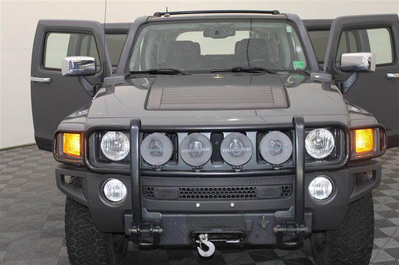 used 2008 Hummer H3 car, priced at $7,495