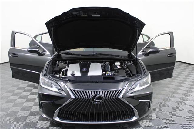 used 2019 Lexus ES 350 car, priced at $21,444