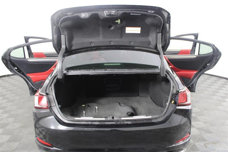 used 2019 Lexus ES 350 car, priced at $27,995