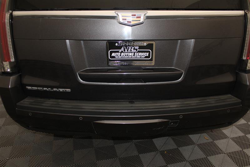 used 2016 Cadillac Escalade car, priced at $17,995