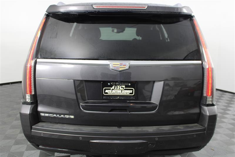 used 2016 Cadillac Escalade car, priced at $17,995