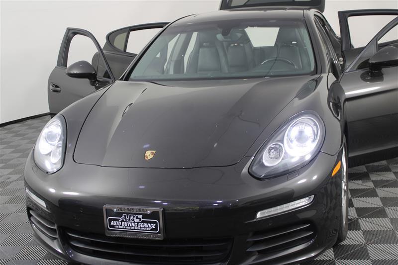 used 2014 Porsche Panamera car, priced at $19,995