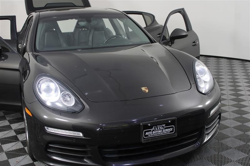 used 2014 Porsche Panamera car, priced at $19,995