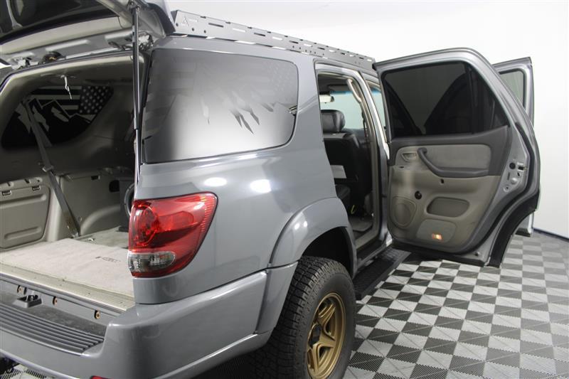 used 2006 Toyota Sequoia car, priced at $14,995