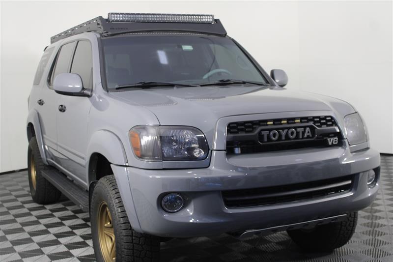 used 2006 Toyota Sequoia car, priced at $14,995