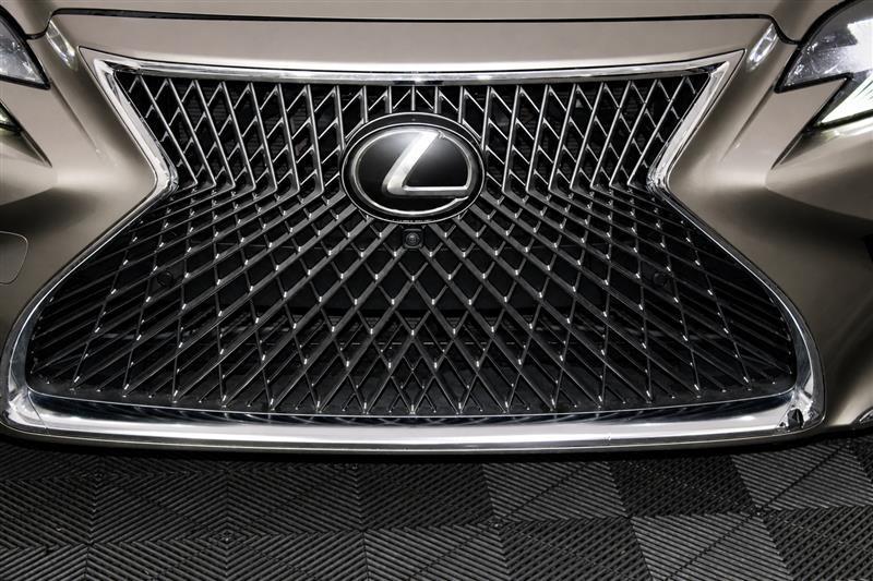 used 2019 Lexus LS 500 car, priced at $39,995