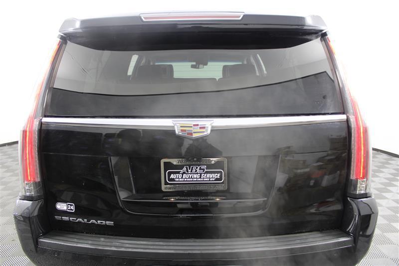 used 2017 Cadillac Escalade ESV car, priced at $26,995