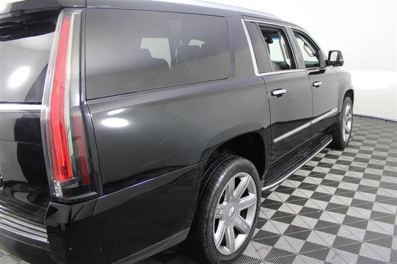 used 2017 Cadillac Escalade ESV car, priced at $26,995