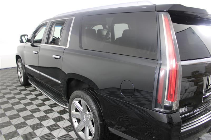 used 2017 Cadillac Escalade ESV car, priced at $26,995