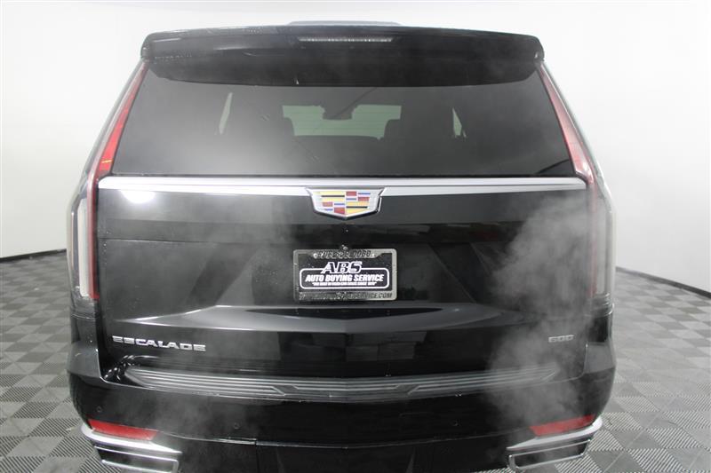 used 2021 Cadillac Escalade ESV car, priced at $41,995