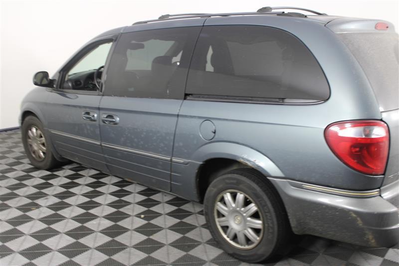 used 2007 Chrysler Town & Country car, priced at $5,995