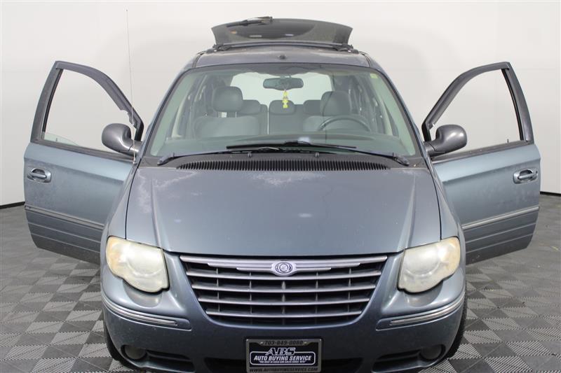 used 2007 Chrysler Town & Country car, priced at $5,995