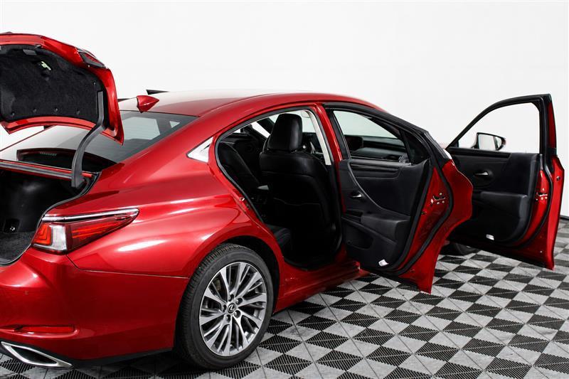 used 2019 Lexus ES 350 car, priced at $23,894