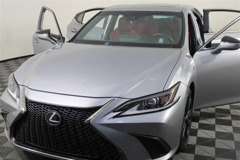 used 2022 Lexus ES 350 car, priced at $35,995