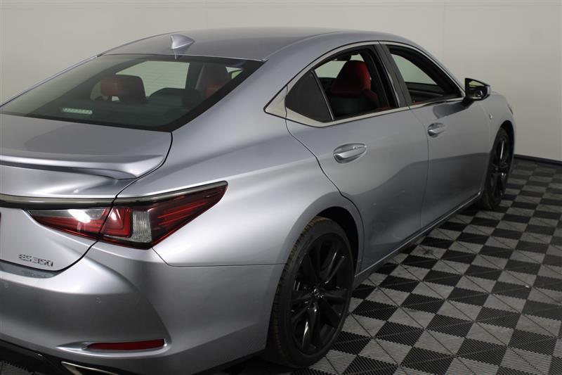 used 2022 Lexus ES 350 car, priced at $35,995