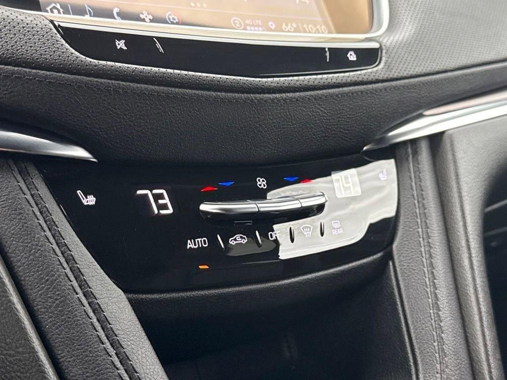 used 2023 Cadillac XT5 car, priced at $27,912