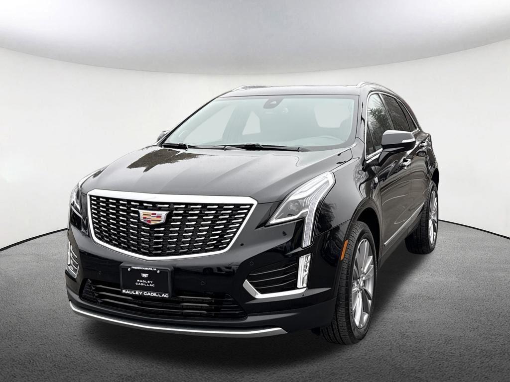 used 2025 Cadillac XT5 car, priced at $40,747
